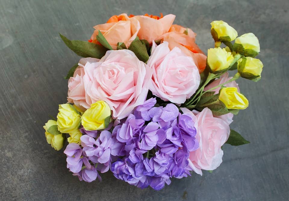 Ways to Make DIY Flowers For Your Wedding 